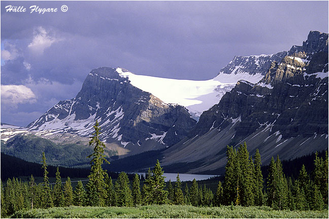 Crowfoot Glacier and Bow Lake  photography by H&auml;lle Flygare